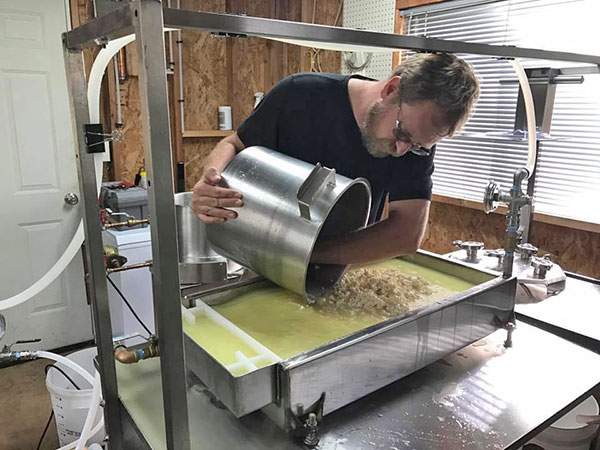 Cheese-making machines in stock